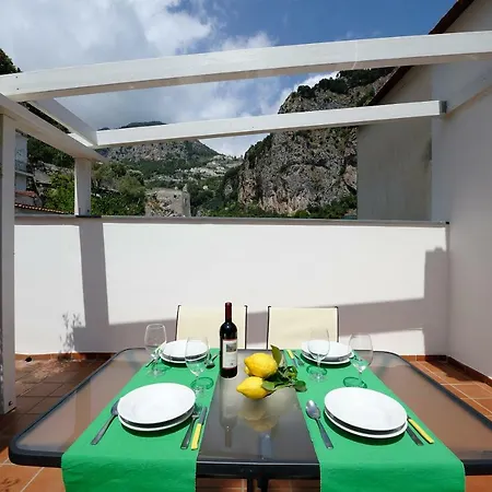 Apartmán Paradiso *